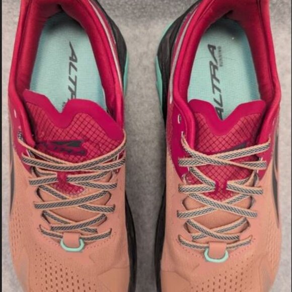 ALTRA Womens Olympus 5 Hike Low GTX Hiking Shoe - Picture 6 of 11